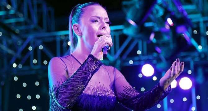 Ebru Gündeş Boşanıyor Mu?