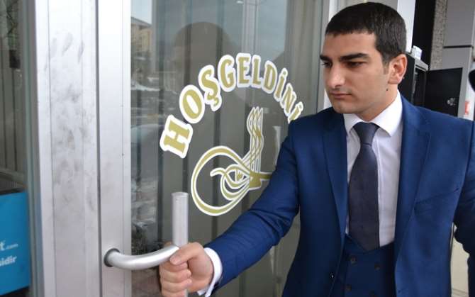En Mutlu Anlarını Çaldılar