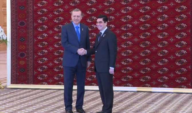Erdoğan Aşkabat’ta Tarafsızlık Konferansı’na Katılıyor