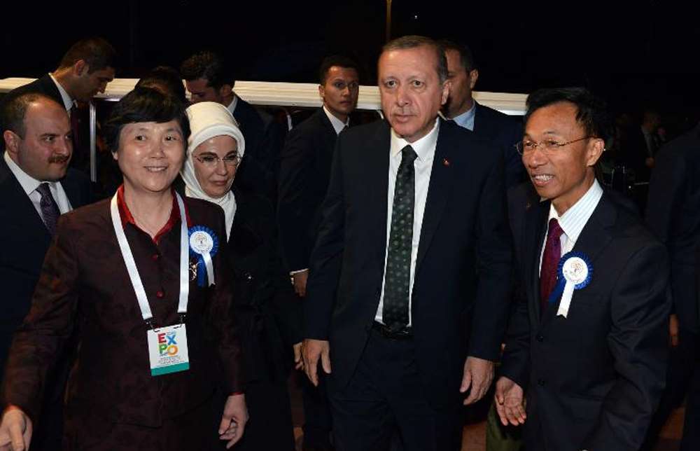 Erdoğan Expo 2016’da Bahçeleri Gezdi