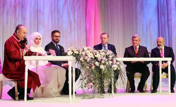 Erdoğan Nikah Şahidi Oldu