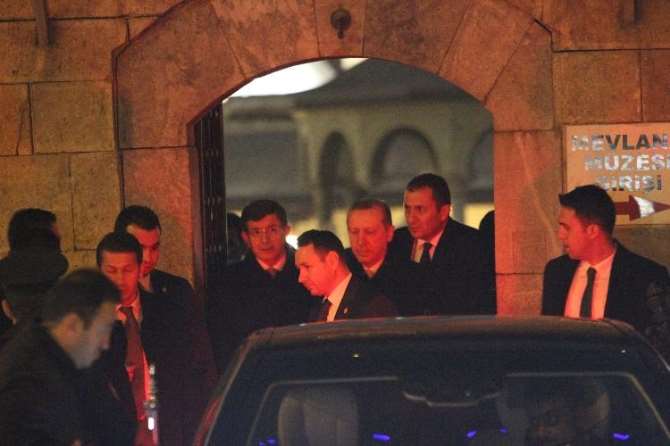 Erdoğan Ve Davutoğlu Mevlana Müzesi’ni Ziyaret Etti