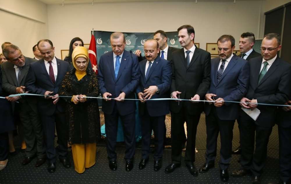 Erdoğan Yunus Emre Türk Kültür Merkezi'ni Açtı