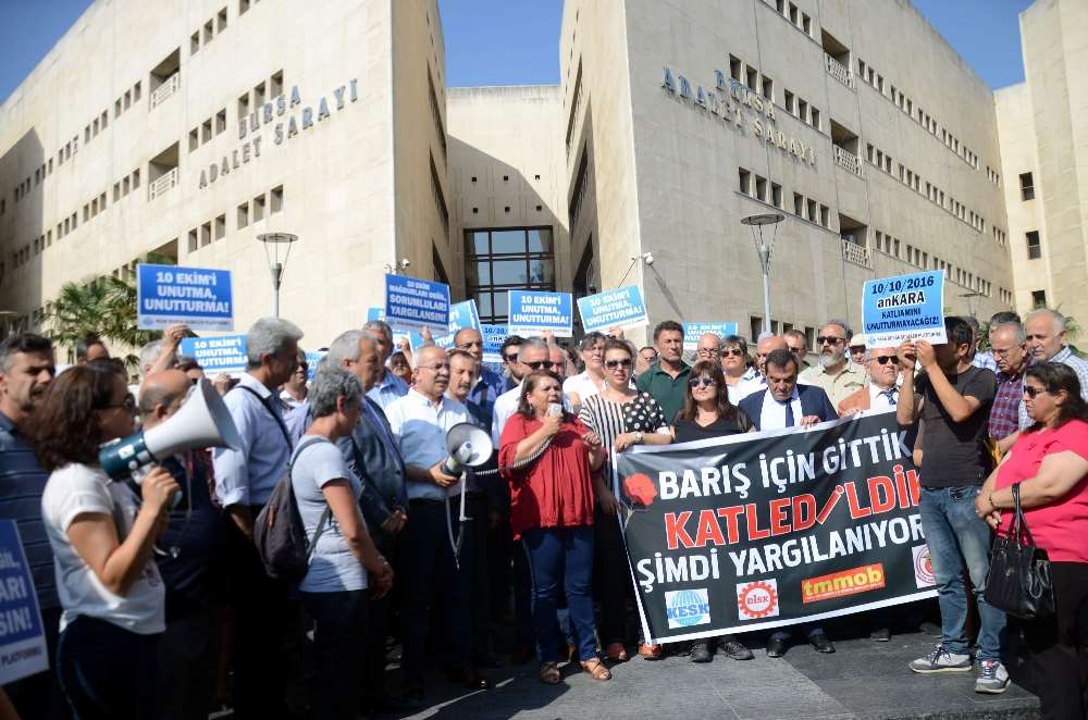Erdoğan’a Hakaretten 26 Kişinin Yargılandığı Dava Ertelendi