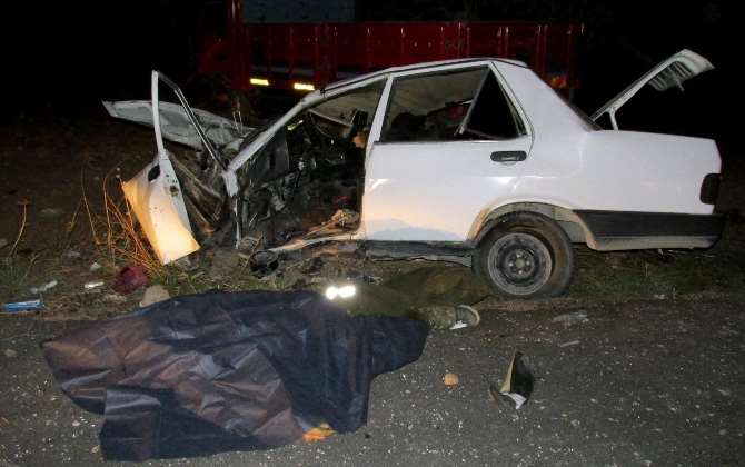 Feci Kaza: 2 Ölü, 2 Yaralı