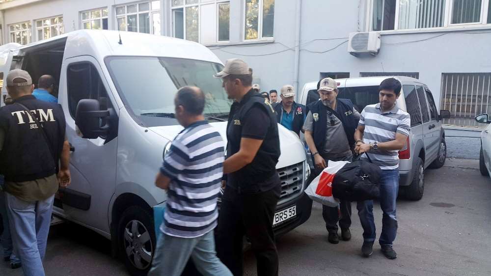Fetö’cü 19 Polis Tutuklandı