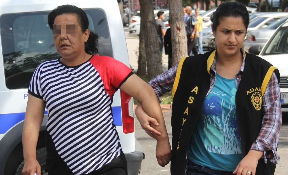 Fuhuştan Yakalanan Kadın Polise Beddua Etti