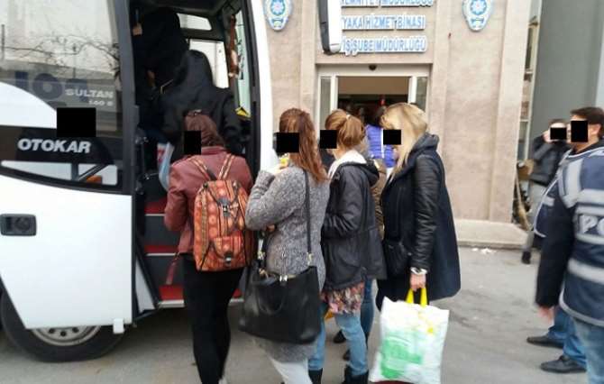 Gece Kulüplerine Baskın: 31 Gözaltı