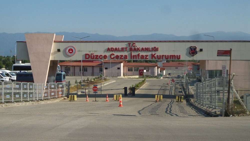 Generaller Düzce’ye Sevk Edildi
