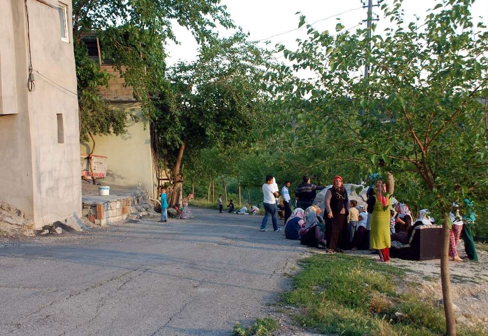 Haberi Alan Eşi Sinir Krizi Geçirdi