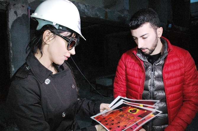 Hande Yener İnşaata Başladı