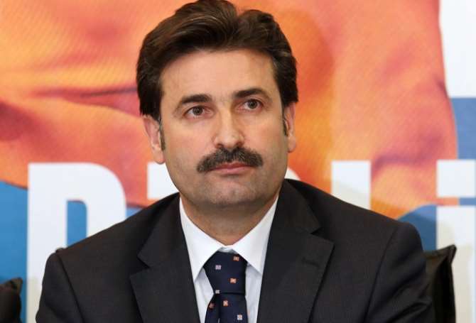 Hdp’nin Türkiye Partisi Olmasını Beklerken Chp Hdp’leşti