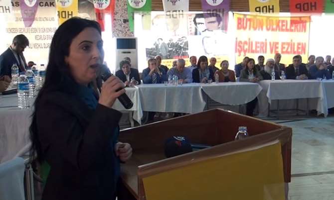 Hdp’nin Yeni Bahanesi: Herkesin Kalksın