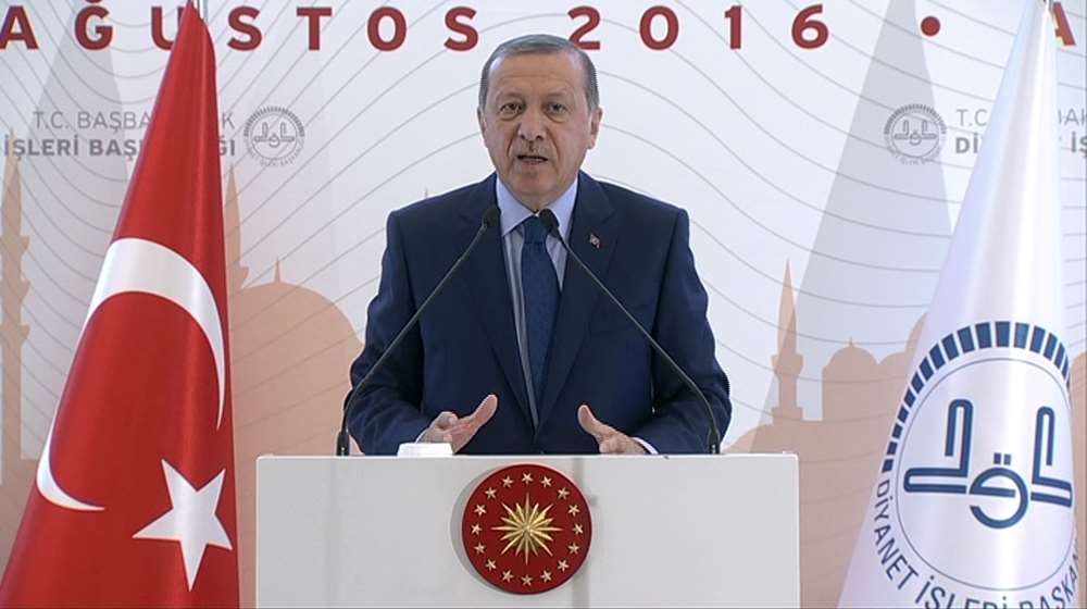 Her Şeyini Böyle Bir Şarlatana İpotek Etmiş İnsana...