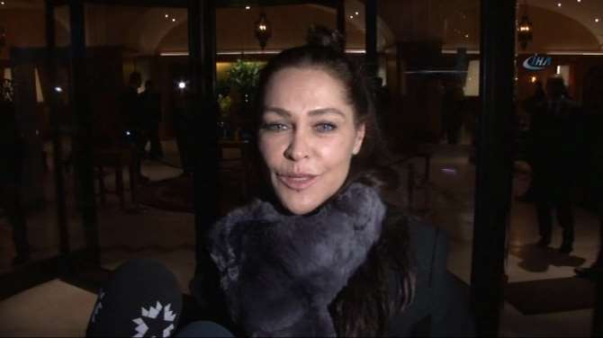 Hülya Avşar Ve Kenan Doğulu Taziyeye Geldi