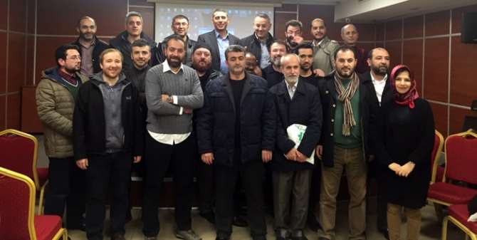 İhh Ve Hattatlar ’yetimler’ İçin Bir Araya Geldi