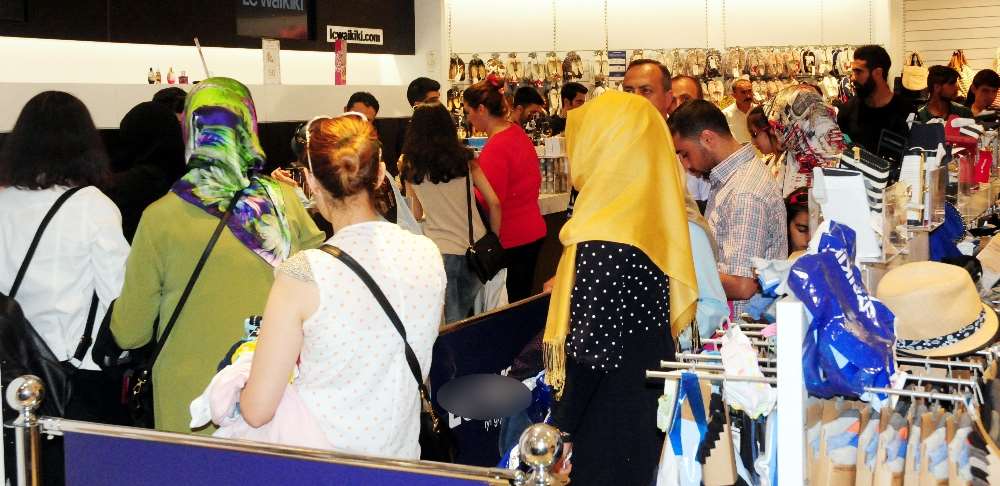 İranlılar Van’a Akın Etti