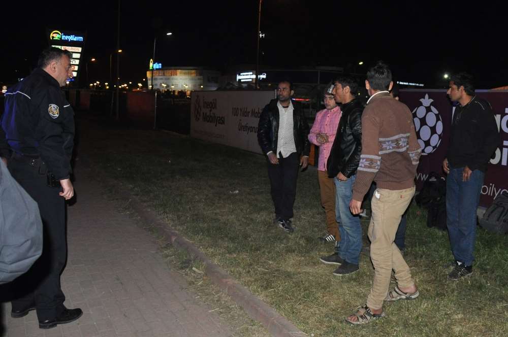 İşçi Çağırdı, Gelenler Şok Etti !