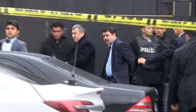 İstanbul Valisi Olay Yerinde İncelemelerde Bulundu