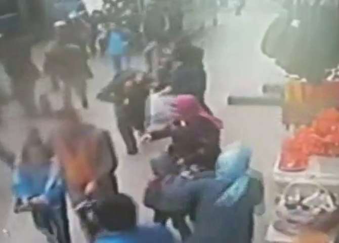 İstanbul’da 2 Kişinin Yaralandığı Patlama Kamerada !