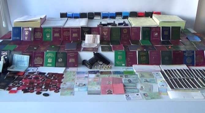 İstanbul’da Sahte Pasaport Operasyonu