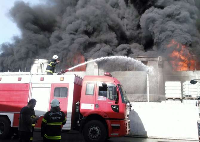 Kahramanmaraş’ta Fabrika Yangını