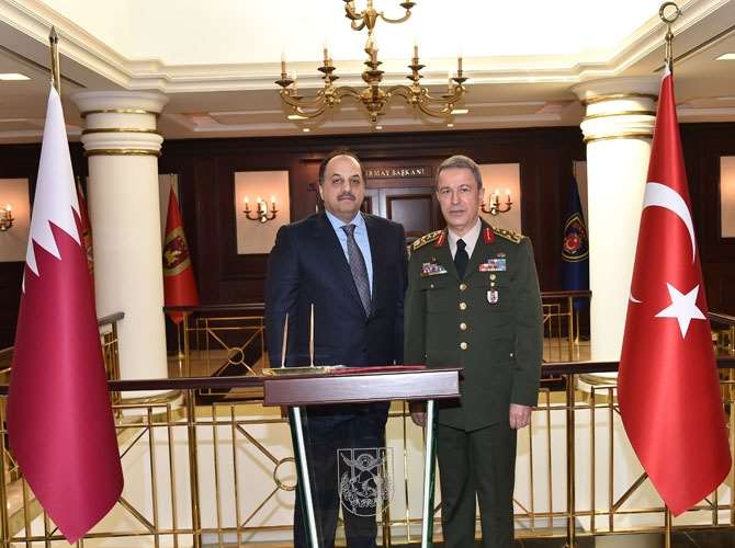 Katar Savunma Bakanı Genelkurmay Karargahında
