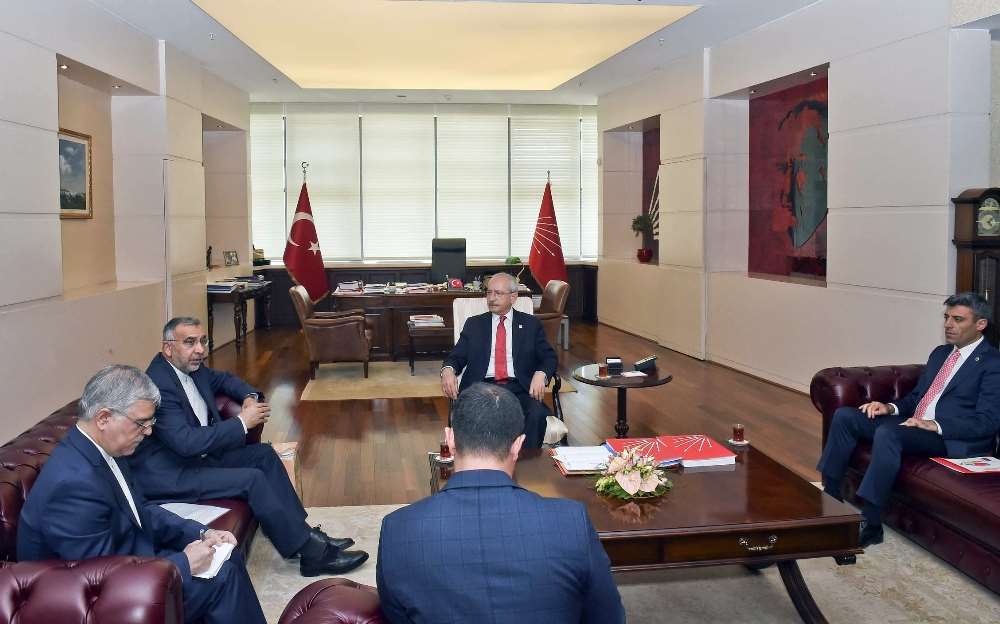 Kılıçdaroğlu İran Büyükelçisiyle Görüştü
