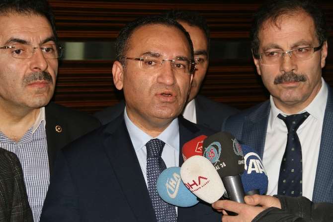 Kılıçdaroğlu Kendini Tarif Etmiştir