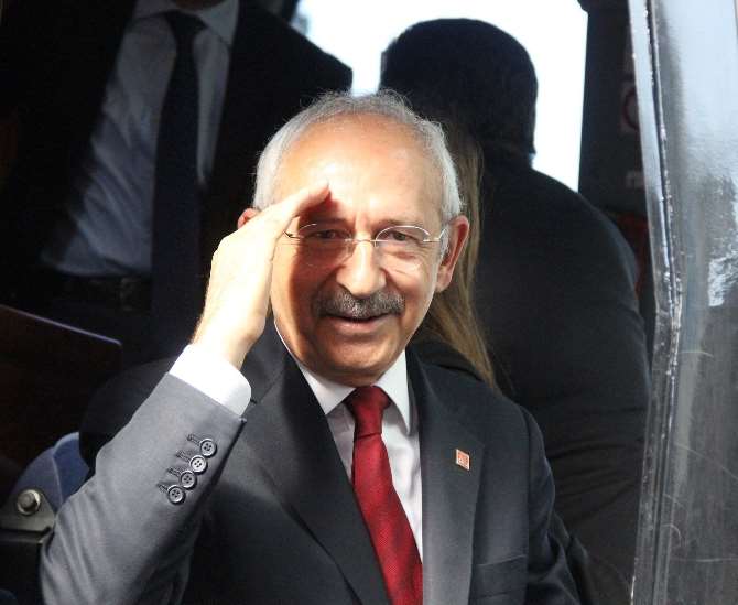 Kılıçdaroğlu’ndan ’700 Dolarlık’ Ayakkabı Yanıtı: 100 Dolara Veririm
