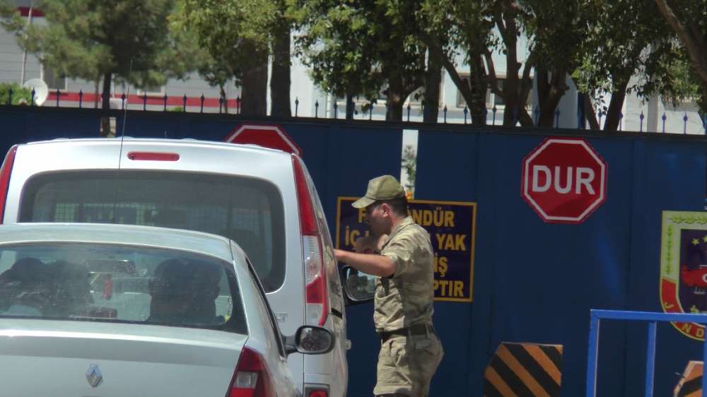 Komutanlıklara Fetö Operasyonu: 63 Gözaltı