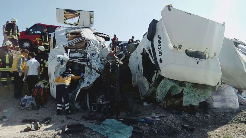 Konya’da Korkunç Kaza: 10 Ölü !