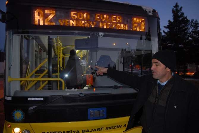 Kurşunlar Otobüse İsabet Etti, Faciadan Dönüldü