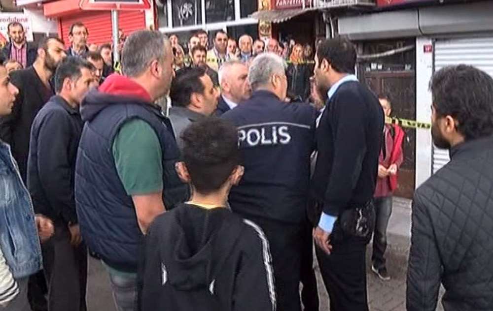 Kuyumcu Soyguncularına Esnaf Dayağı
