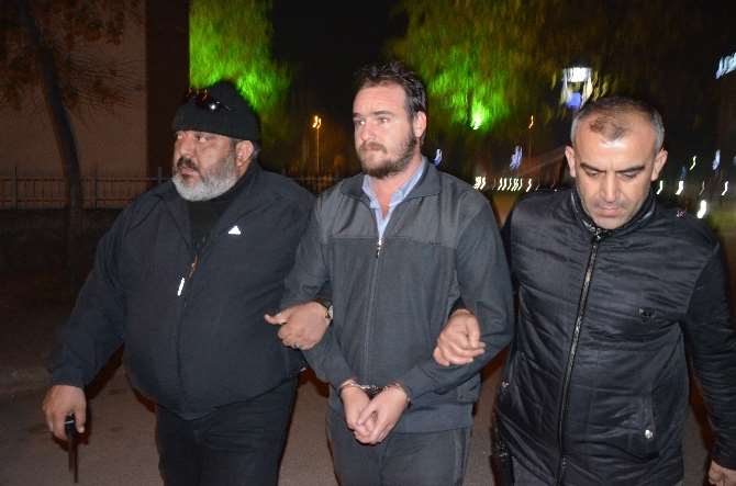 Kuyumcu Soymaya Kalkışan Kardeşler Tutuklandı