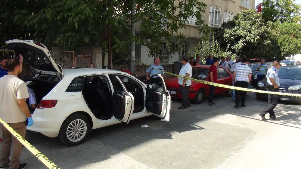 Lüks Araçta Borcun Getirdiği İntihar