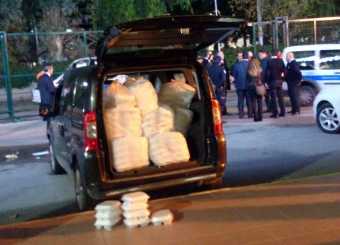 Maçta Dağıtılan Kumanya Polisi Zehirledi