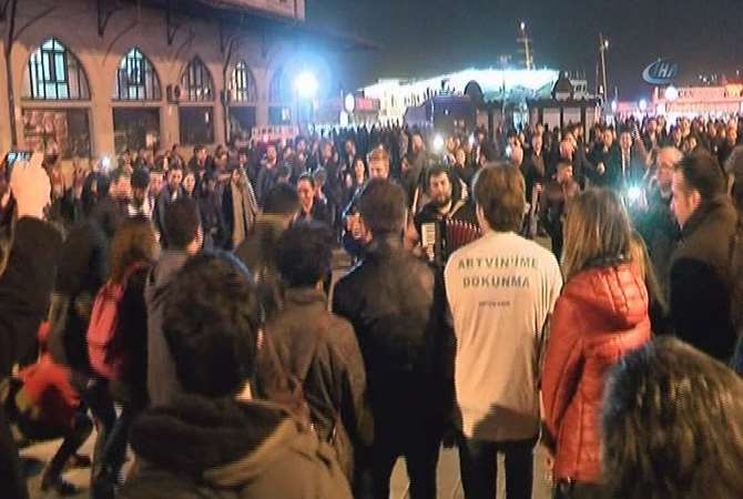 Maden Gerginliğine Halaylı Destek