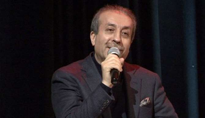 Mehdi Eker ’ey Sevgili’ Şiirini Okudu