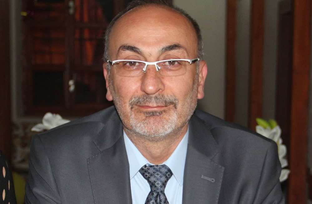 Merak Akşener İçin Chp’den İstifa Etti