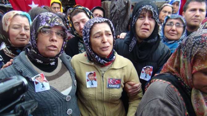 Ne Olursunuz Bir Kere Göreyim Kardeşimi