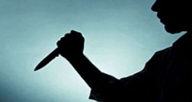 Öğretmen Evinde Boğazı Kesilmiş Halde Bulundu