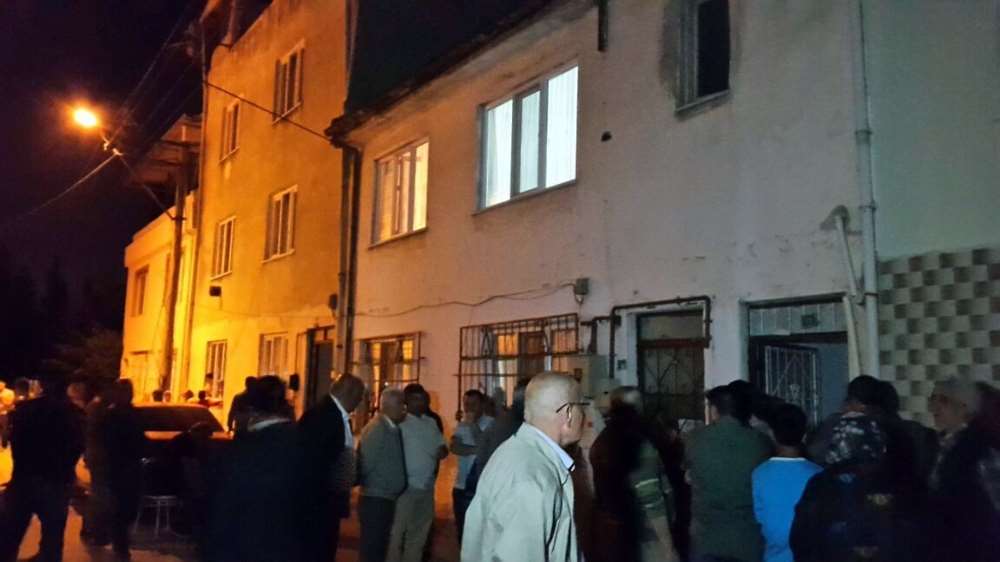 Önce Eşini Sonra Kendini Öldürdü