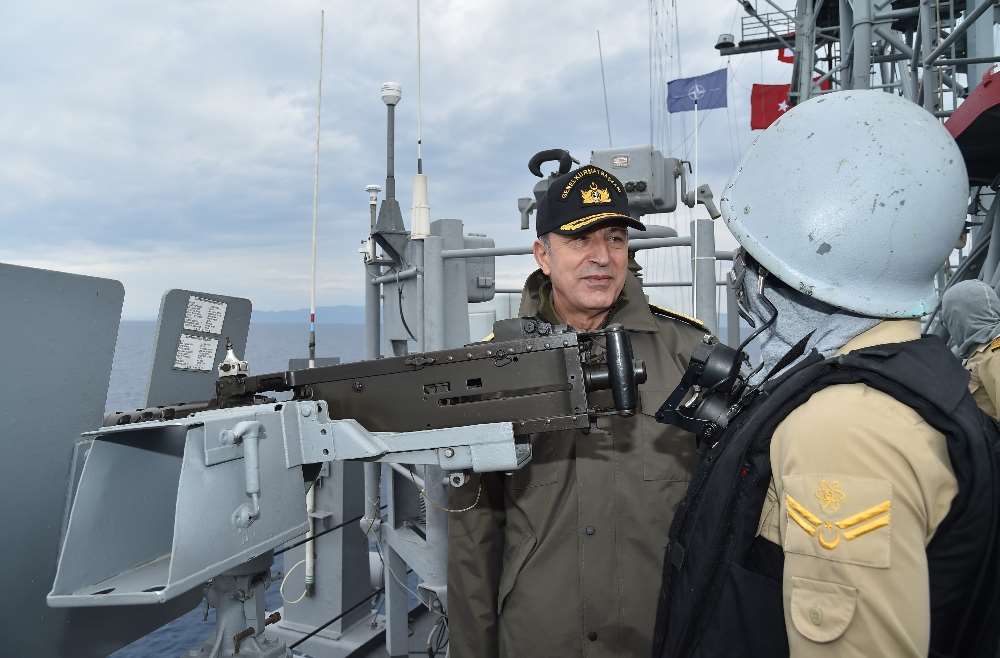 Orgeneral Akar Deniz Kuvvetleri Unsurlarını İnceledi