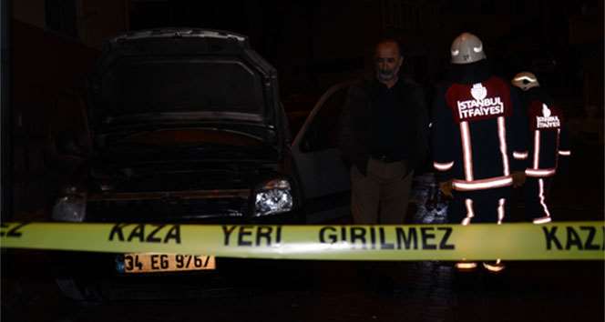Park Halinde Bulunan Beş Otomobil Kundaklandı