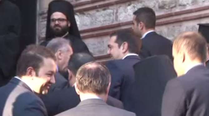 Patrikhane Çevresinde ’çipras’ Önlemi