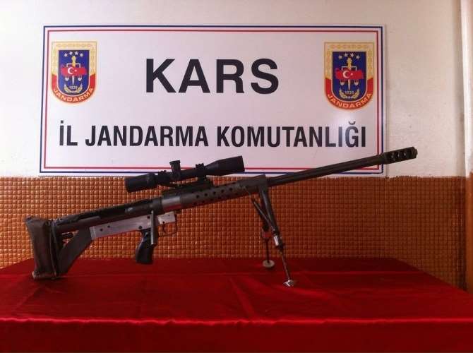 Pkk’lı Teröristlere Ait Cephane Ele Geçirildi