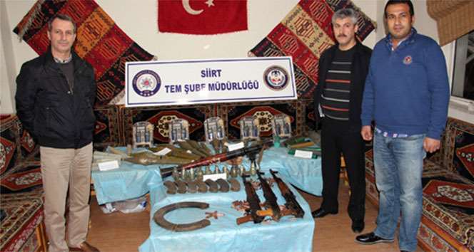 Polis Okulu Yanında Cephanelik Çıktı