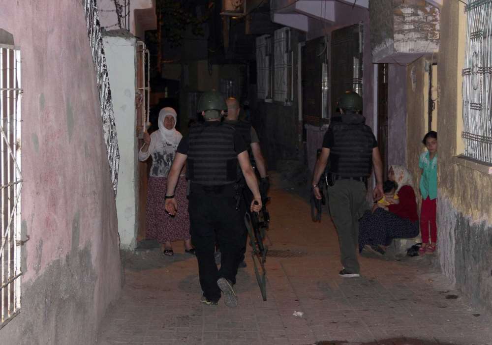 Polise Atacağı Eyp Elinde Patladı