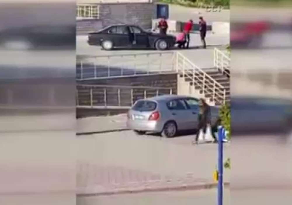 Polisten Gençelere Talim Cezası
